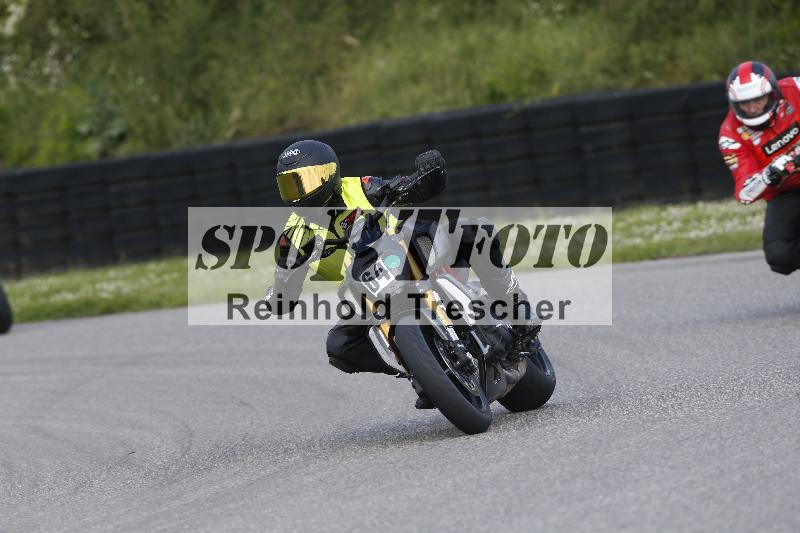 /15 13.05.2025 Max Racing ADR/Gruppe gruen/64